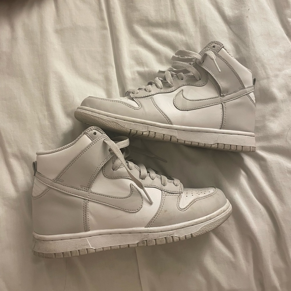 Nike dunk highs vast grey